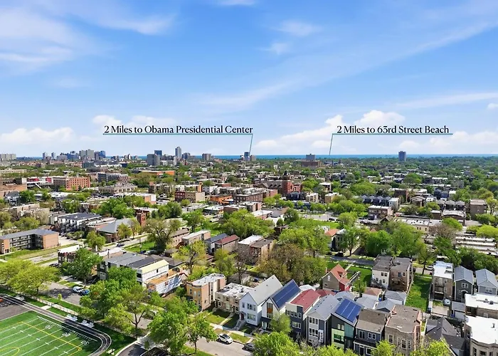 Black Gallery Solar 2br Woodlawn Apartment Chicago